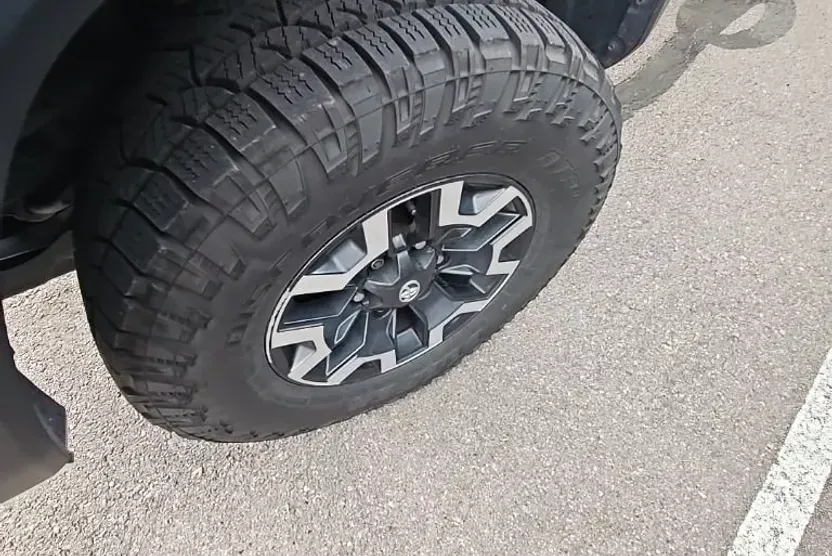 2023 Toyota Tacoma TRD photo 1