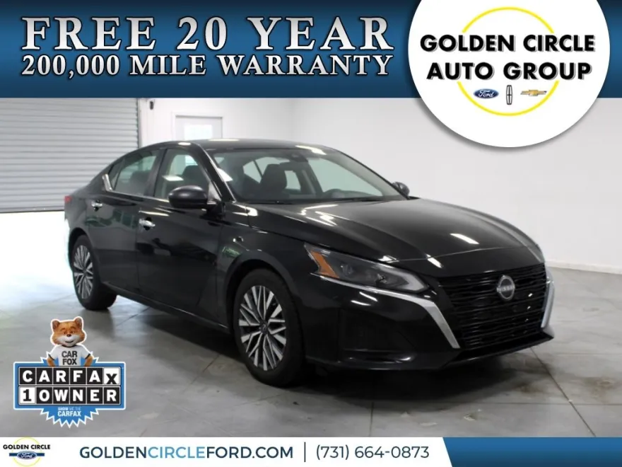 2024 Nissan Altima 2.5 SV photo 1