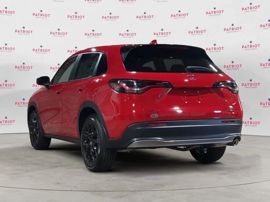 2025 Honda HR-V Sport photo 1