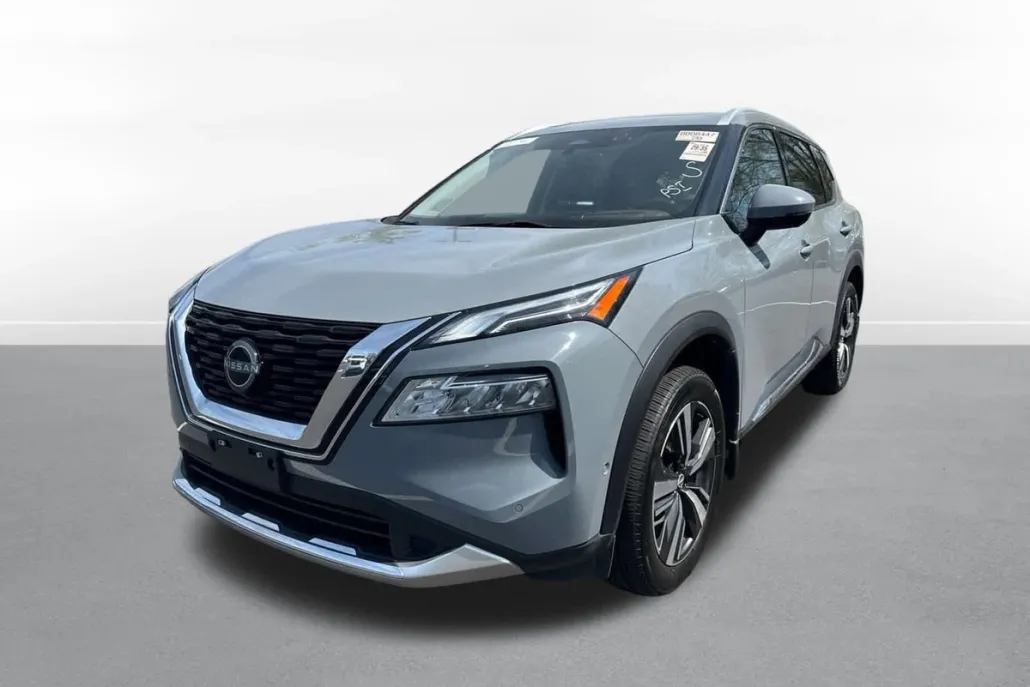 2023 Nissan Rogue Platinum photo 1