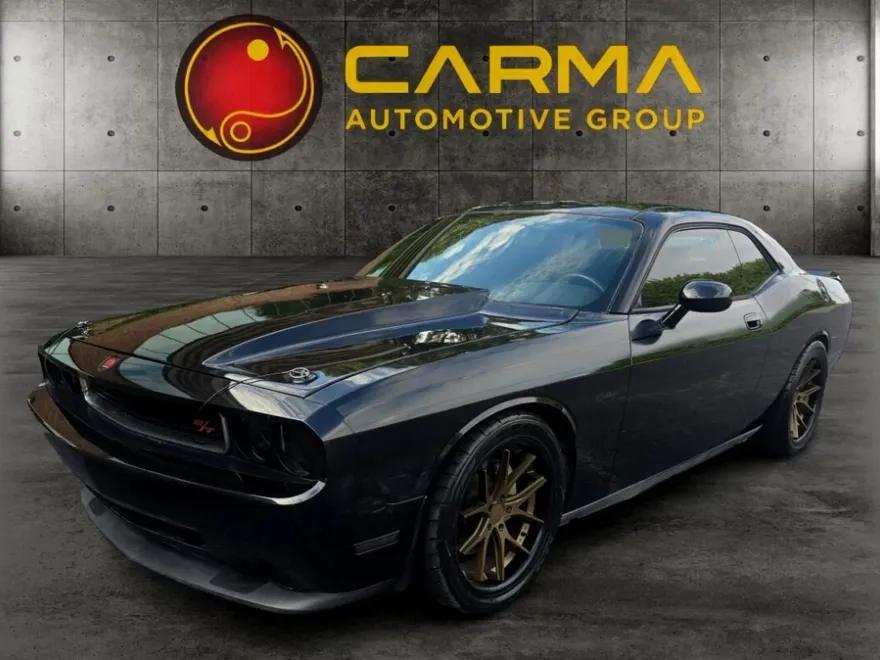 2010 Dodge Challenger R/T photo 1