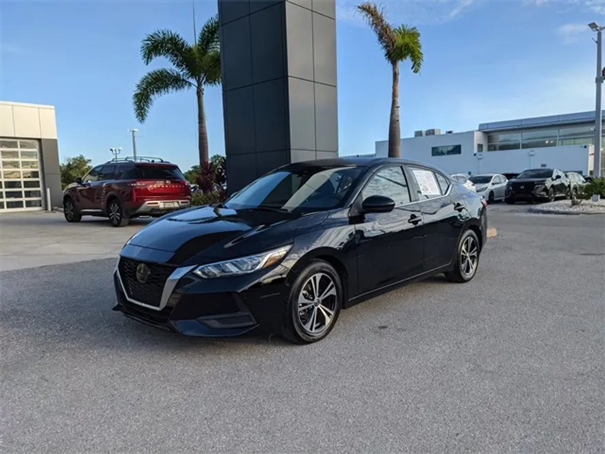 2022 Nissan Sentra SV photo 1