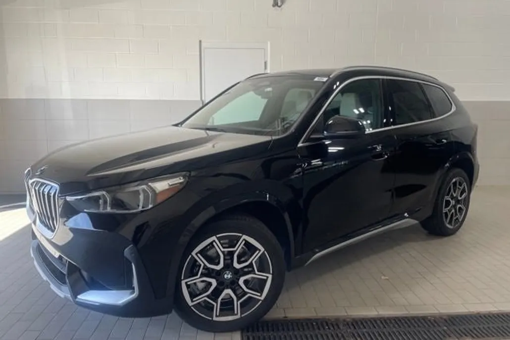 2025 Bmw X1 XDrive28i photo 1