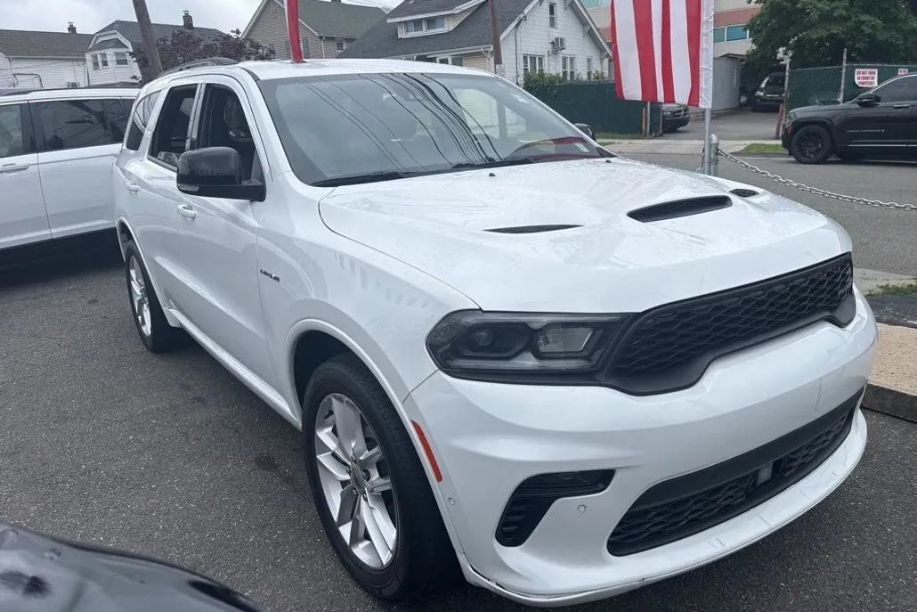 2023 Dodge Durango R/T Plus photo 1