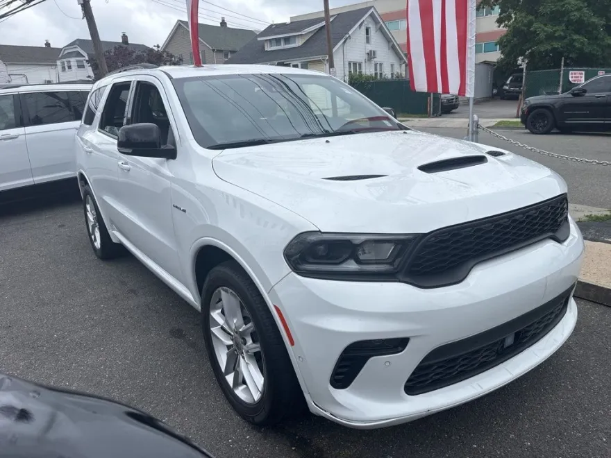 2023 Dodge Durango R/T Plus photo 1