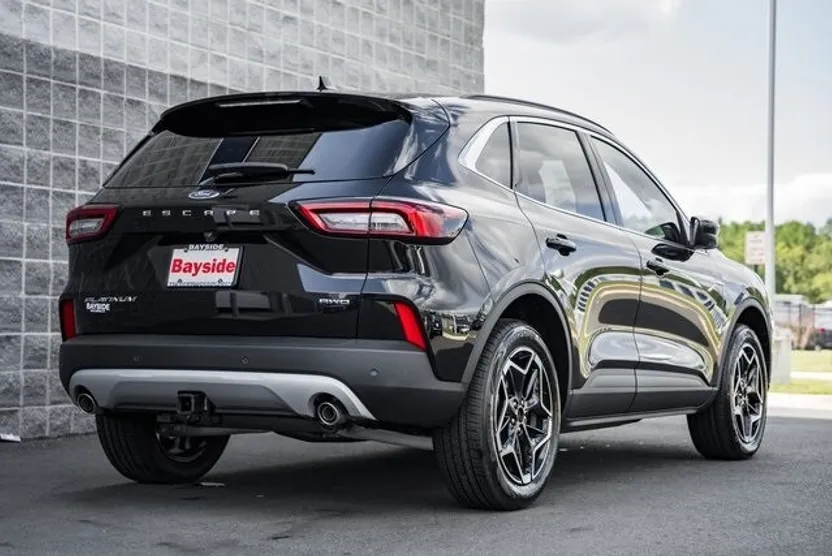 2026 Ford Escape Platinum photo 1