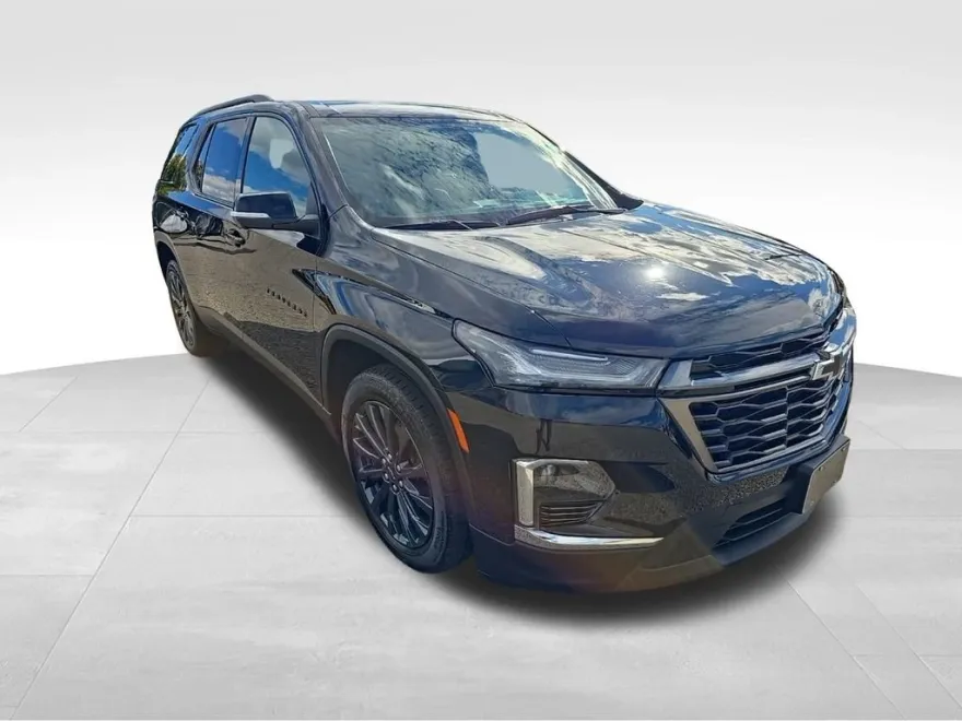 2023 Chevrolet Traverse RS photo 1
