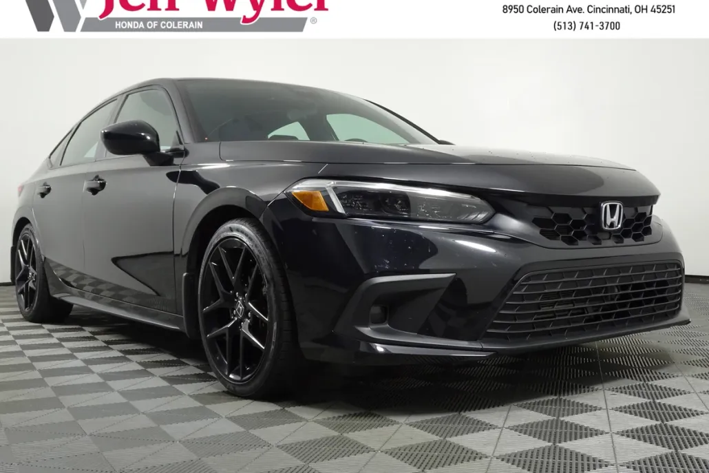 2023 Honda Civic Sport Hatchback photo 1