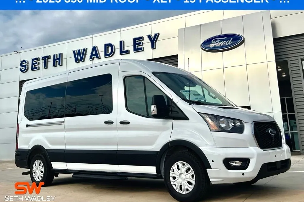 2025 Ford Transit photo 1
