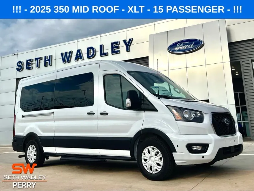 2025 Ford Transit photo 1