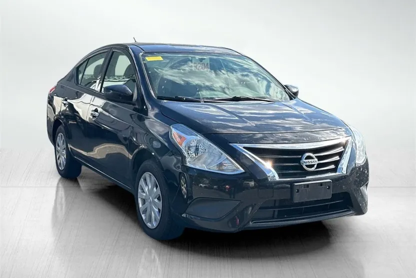 2018 Nissan Versa 1.6 SV photo 1
