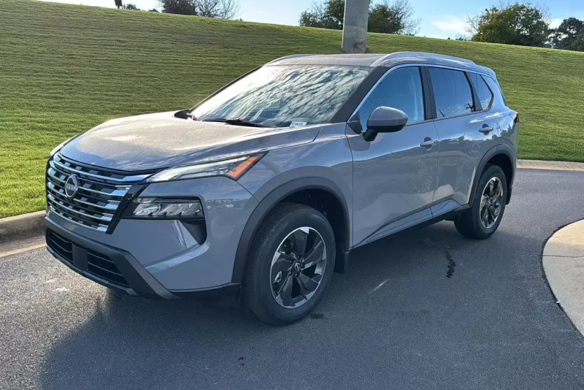 2026 Nissan Rogue SV photo 1