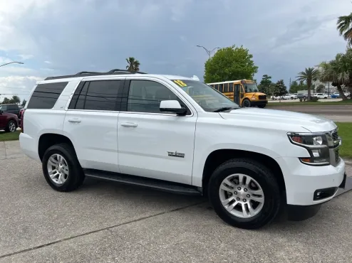2018 Chevrolet Tahoe LT photo 4