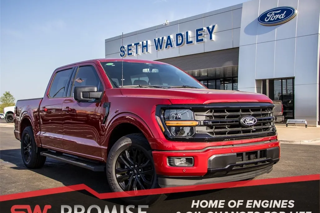 2025 Ford F-150 XLT photo 1