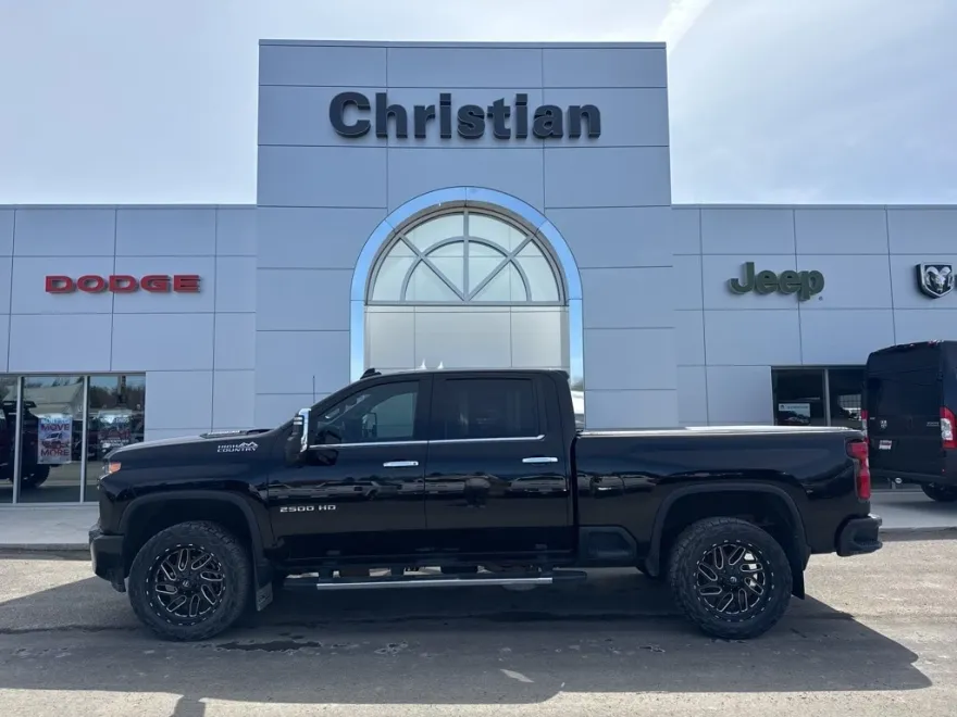 2023 Chevrolet Silverado 2500HD High Country photo 1