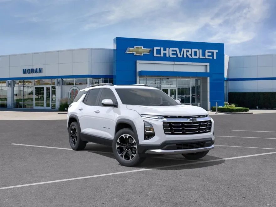 2026 Chevrolet Equinox LT photo 1