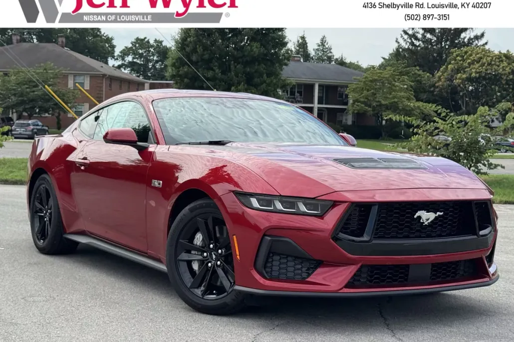 2024 Ford Mustang GT photo 1