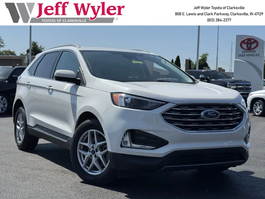 2022 Ford Edge SEL photo 1