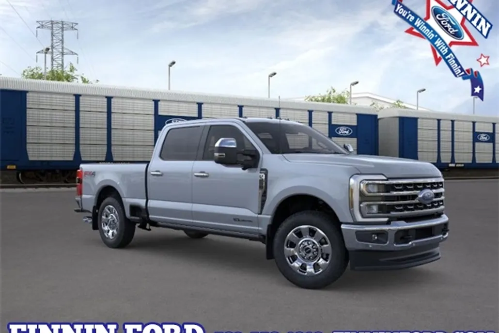 2025 Ford F-250 photo 1