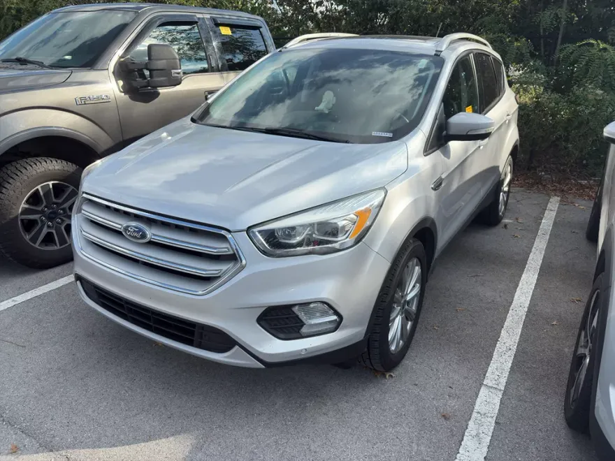 2018 Ford Escape Titanium photo 1