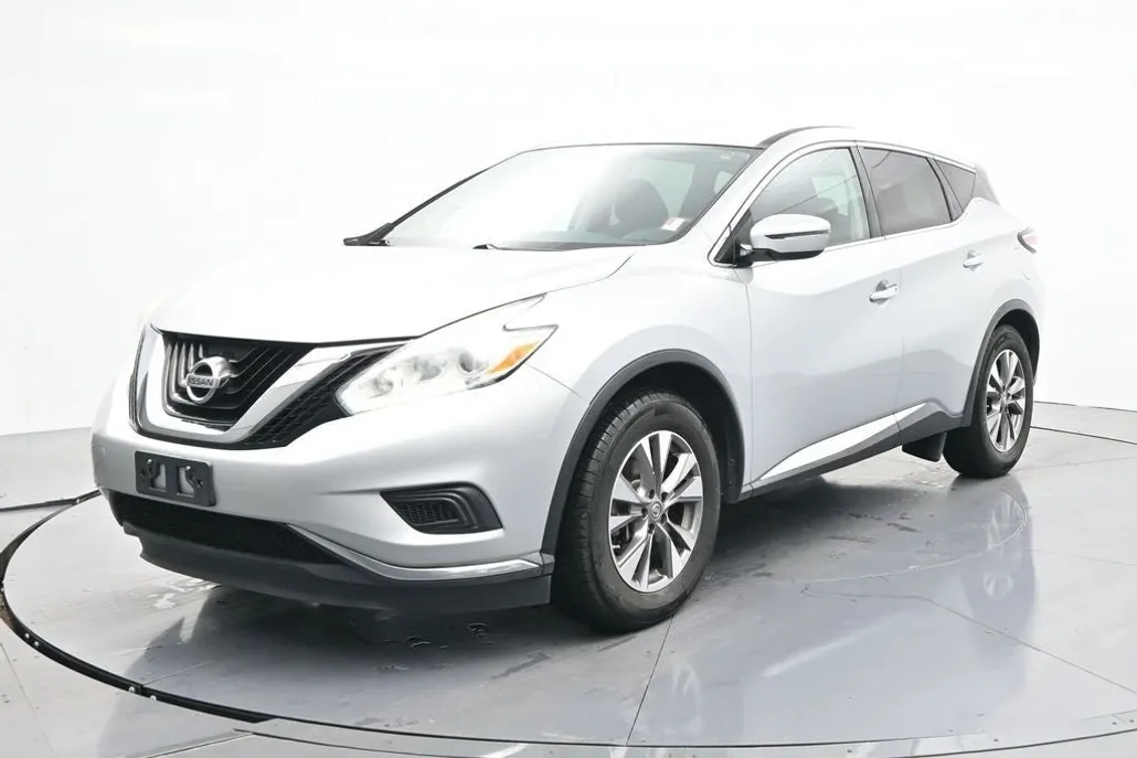 2017 Nissan Murano S photo 1