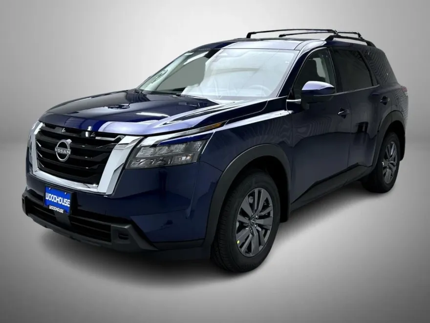 2025 Nissan Pathfinder SV photo 1