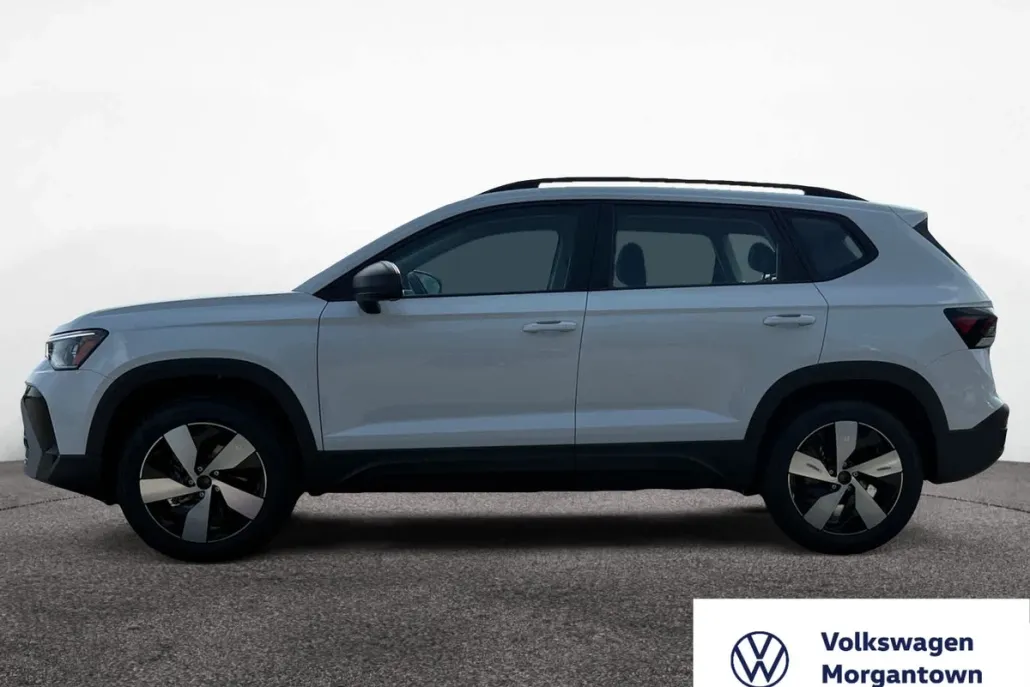 2025 Volkswagen Taos S photo 1