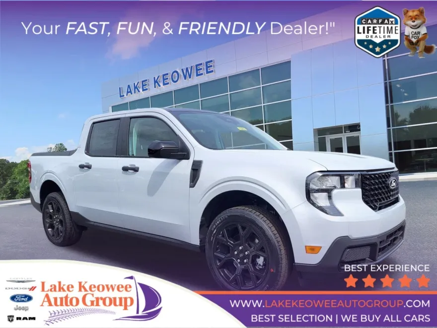 2025 Ford Maverick XLT photo 1