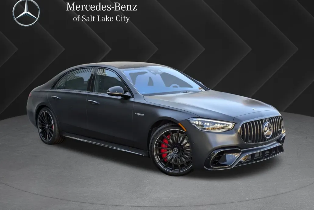 2025 Mercedes Benz S AMG 450 63 e 4MATIC photo 1