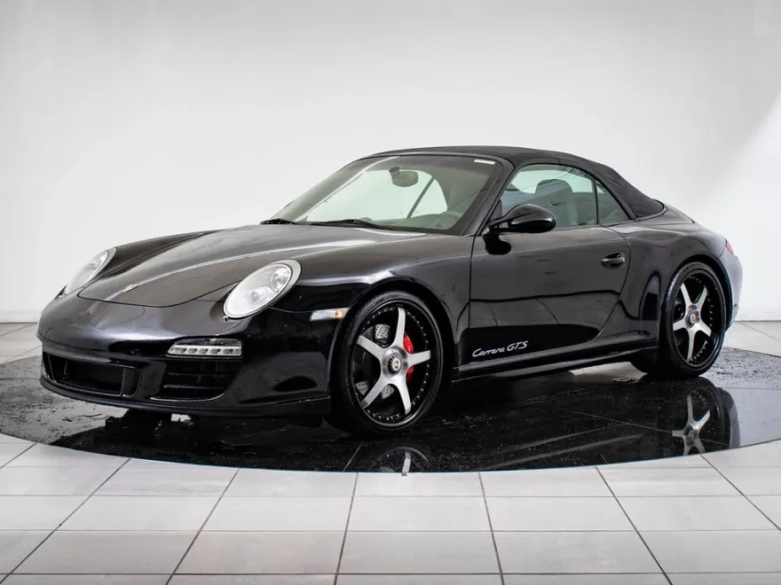 2011 Porsche 911 GTS photo 1