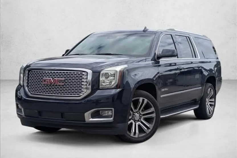 2017 Gmc Yukon XL Denali photo 1