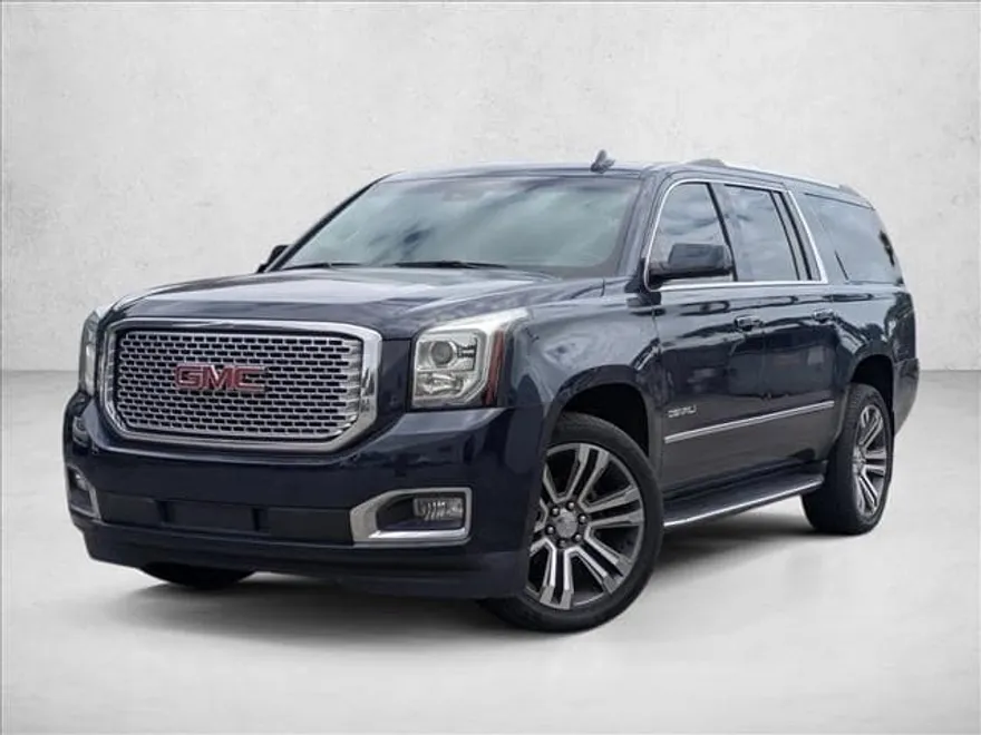 2017 Gmc Yukon XL Denali photo 1