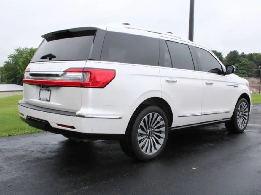 2019 Lincoln Navigator Reserve photo 1