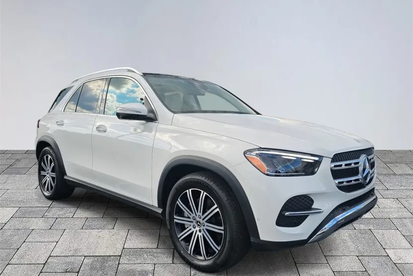 2024 Mercedes Benz GLE 450 4MATIC photo 1