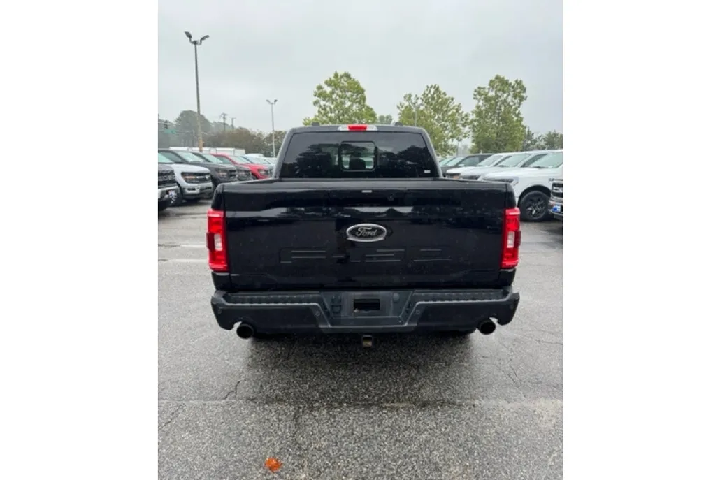 2023 Ford F-150 XLT photo 1
