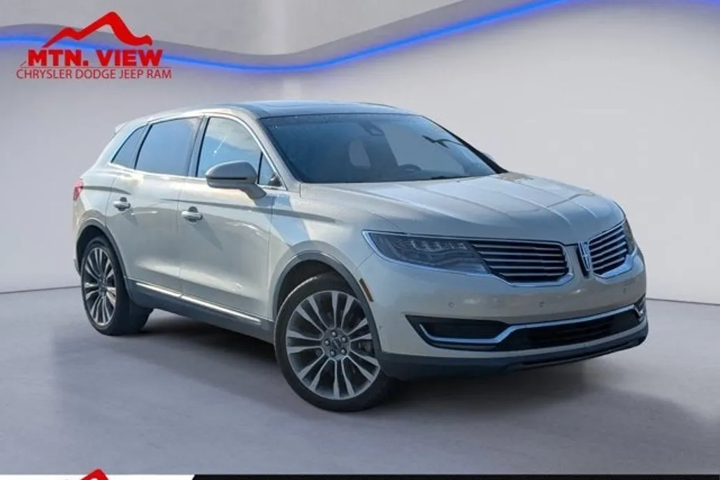 2016 Lincoln MKX Reserve photo 1