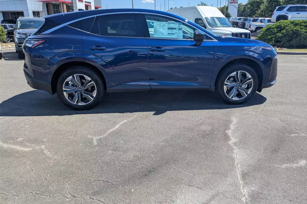2025 Nissan Murano SV photo 1