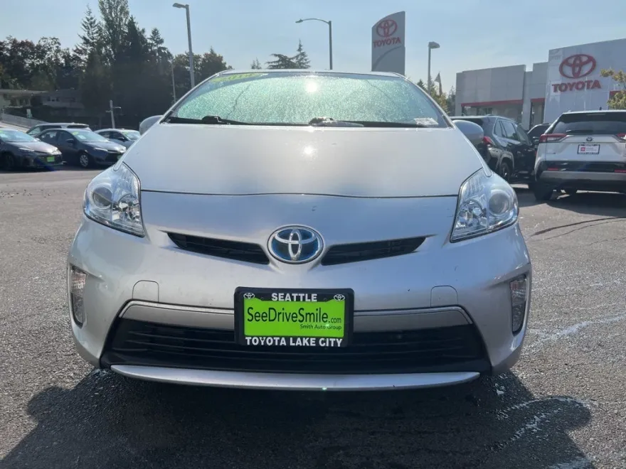 2014 Toyota Prius Plug-in Base Hybrid photo 1