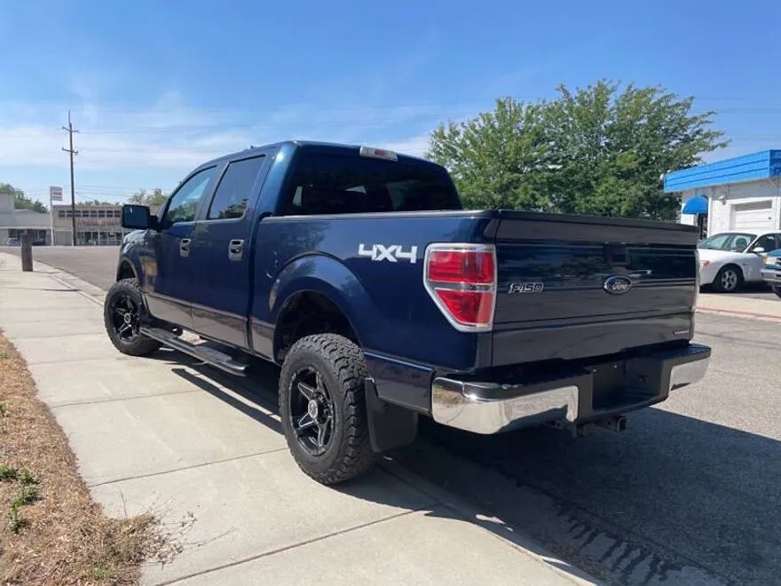 2013 Ford F-150 XLT photo 1
