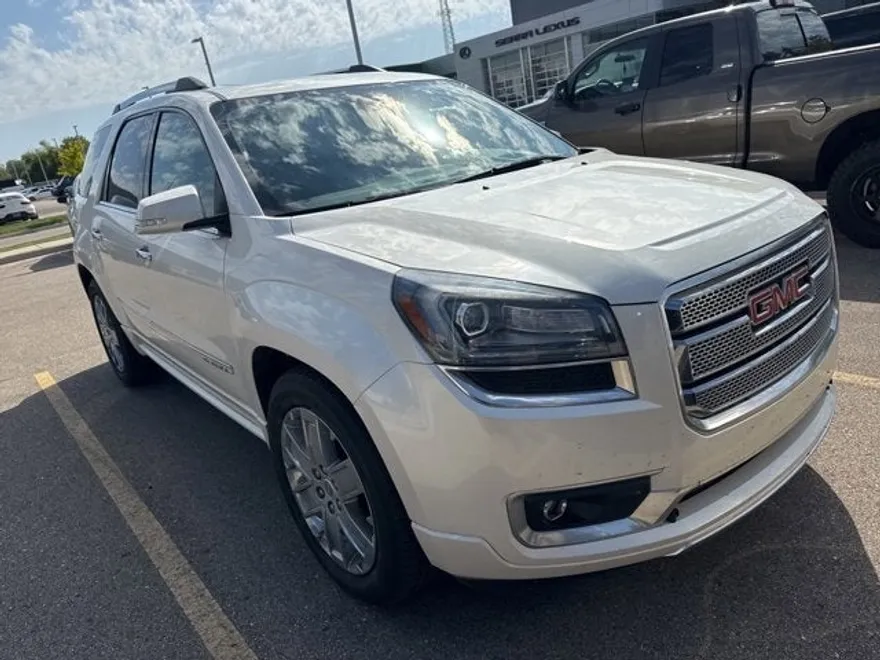 2015 Gmc Acadia Denali photo 1