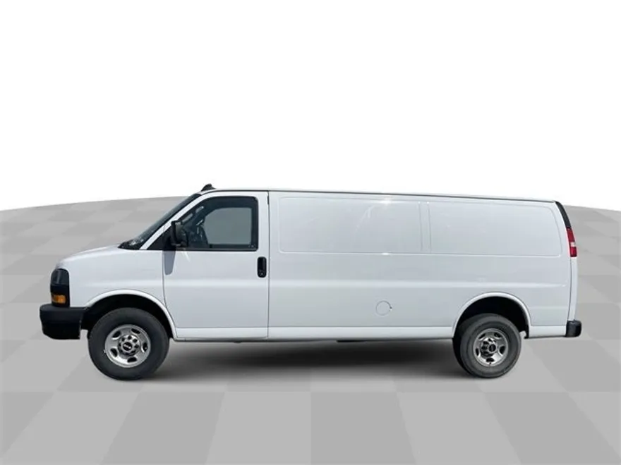 2023 Gmc Savana Cargo 2500 photo 1