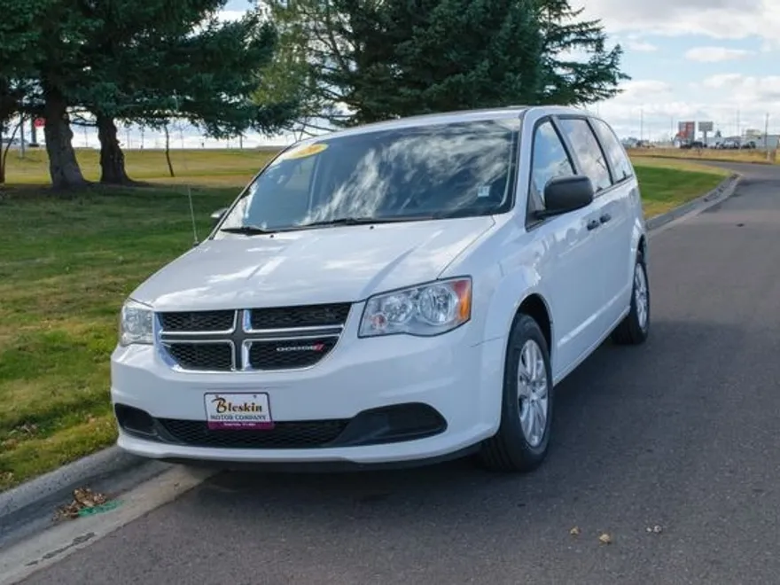 2020 Dodge Grand Caravan SE photo 1