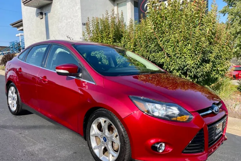 2014 Ford Focus Titanium photo 1