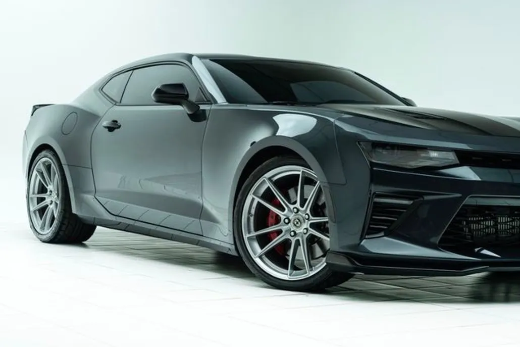 2018 Chevrolet Camaro 2SS 1LE photo 1