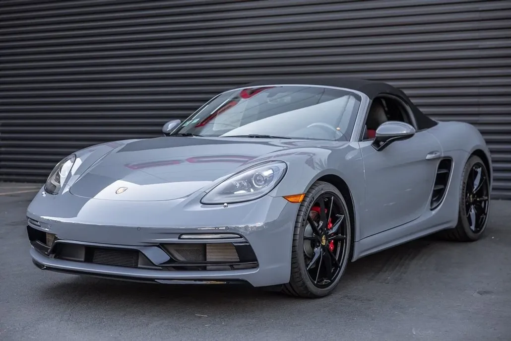2025 Porsche Boxster S photo 1