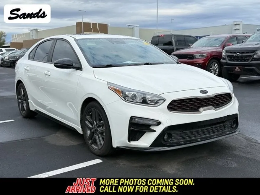 2021 Kia Forte GT-Line photo 1