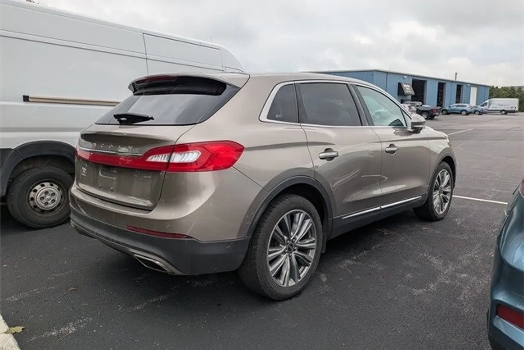 2018 Lincoln MKX Reserve photo 1