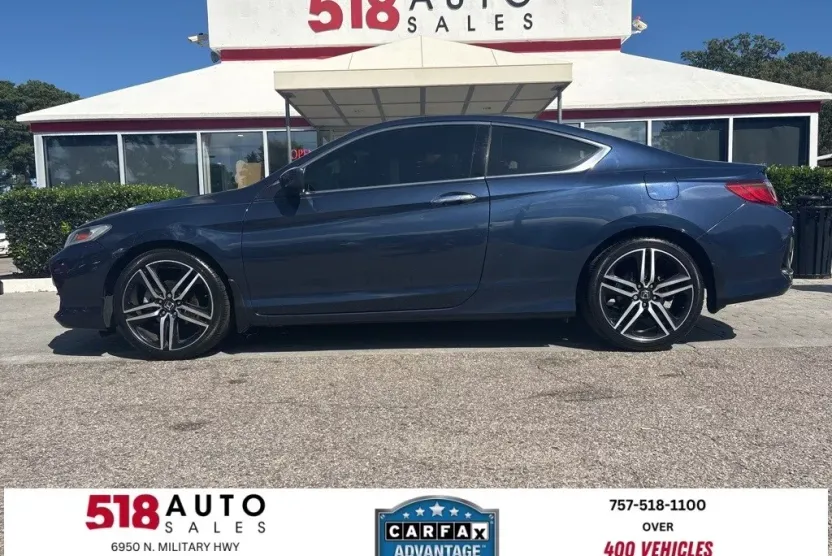 2017 Honda Accord photo 1