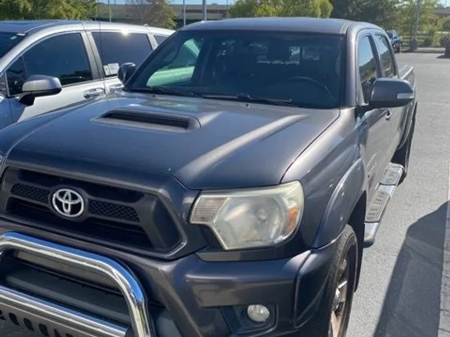 2013 Toyota Tacoma Base V6 photo 1
