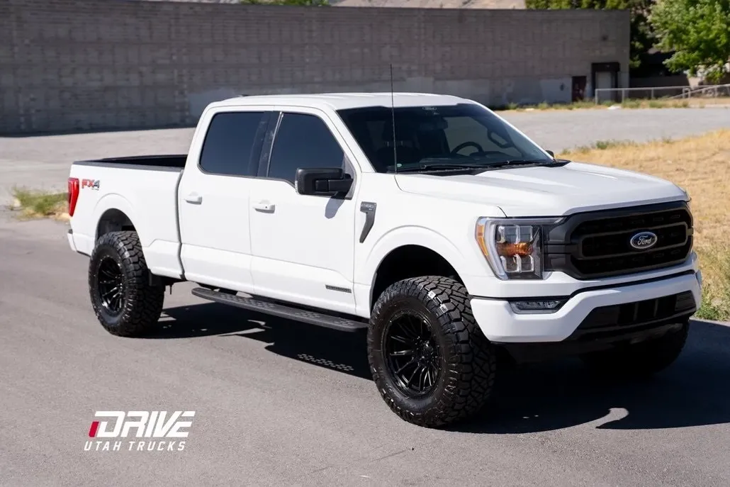 2022 Ford F-150 XLT photo 1